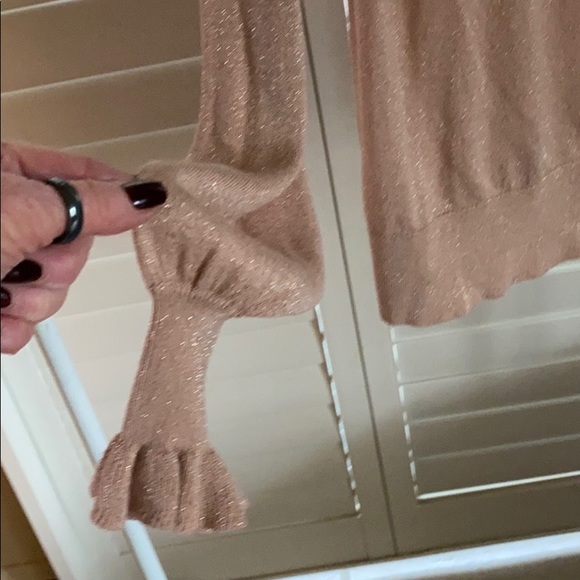 White House Black Market sweater - Picture 4 of 5